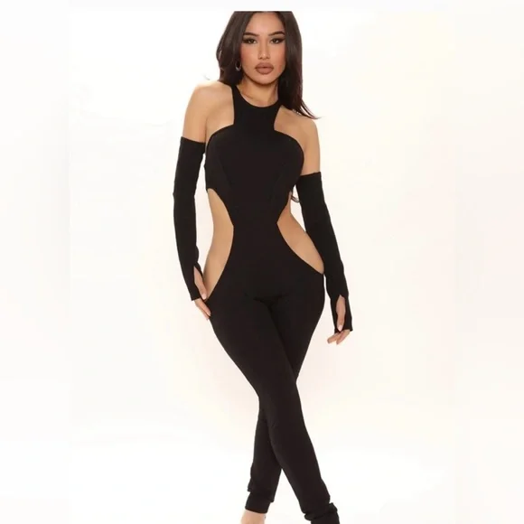 Elegant Black Cutout Jumpsuit Nova - Picture 1 of 5